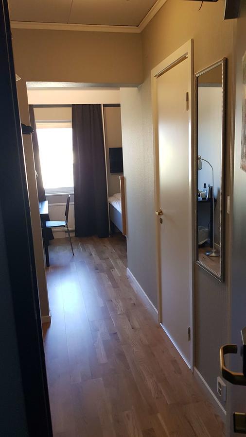 City Hotel Kristinehamn Esterno foto