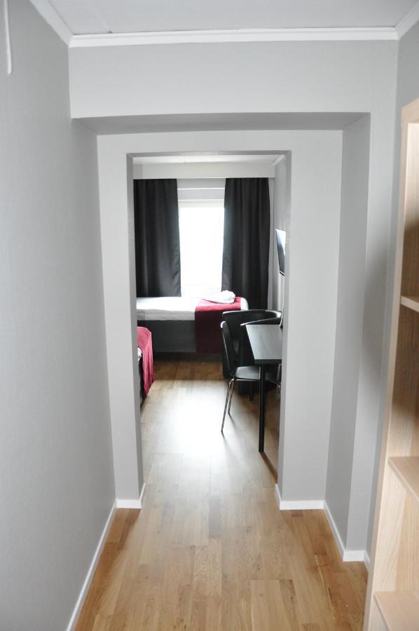 City Hotel Kristinehamn Esterno foto